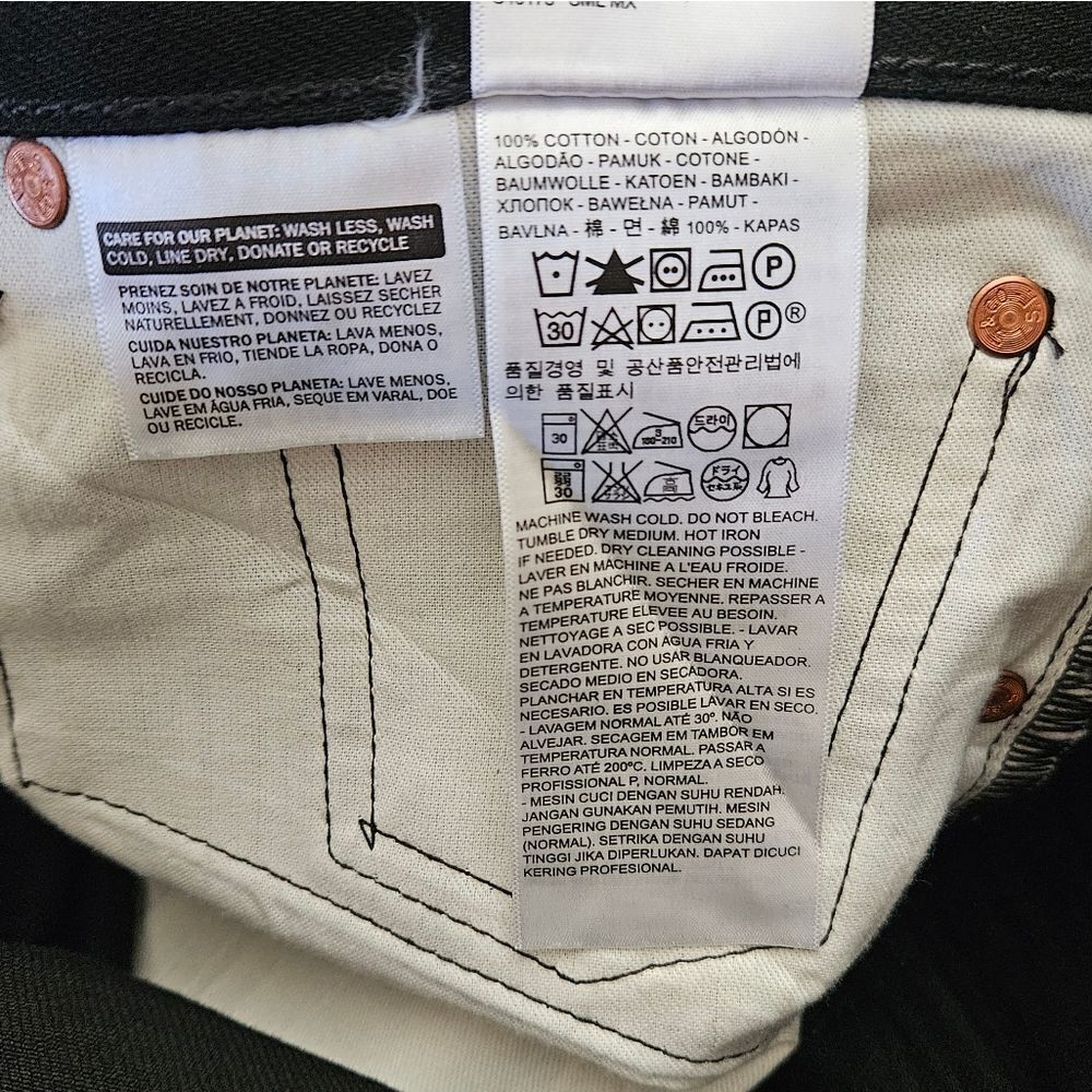 Levi's 501 Original Fit Straight Leg Men's Black Denim Jeans 34W x 34L - Picture 6 of 8